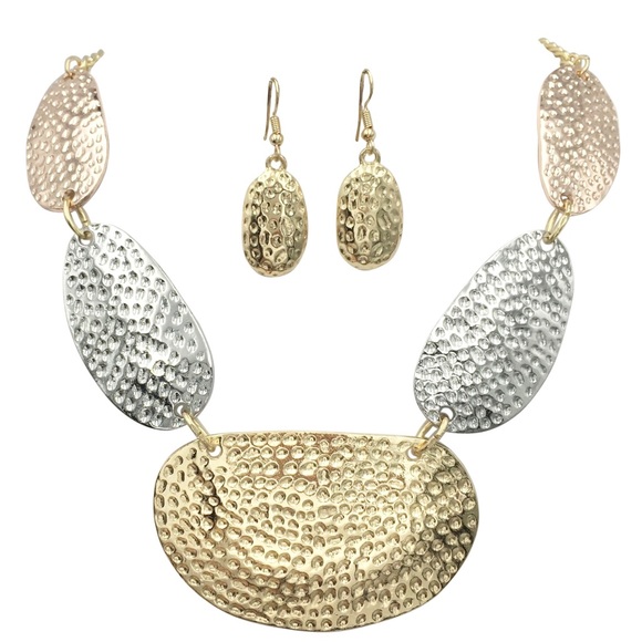 Hammered Ovals Mixed Metals Necklace Earrings Set - Picture 1 of 3